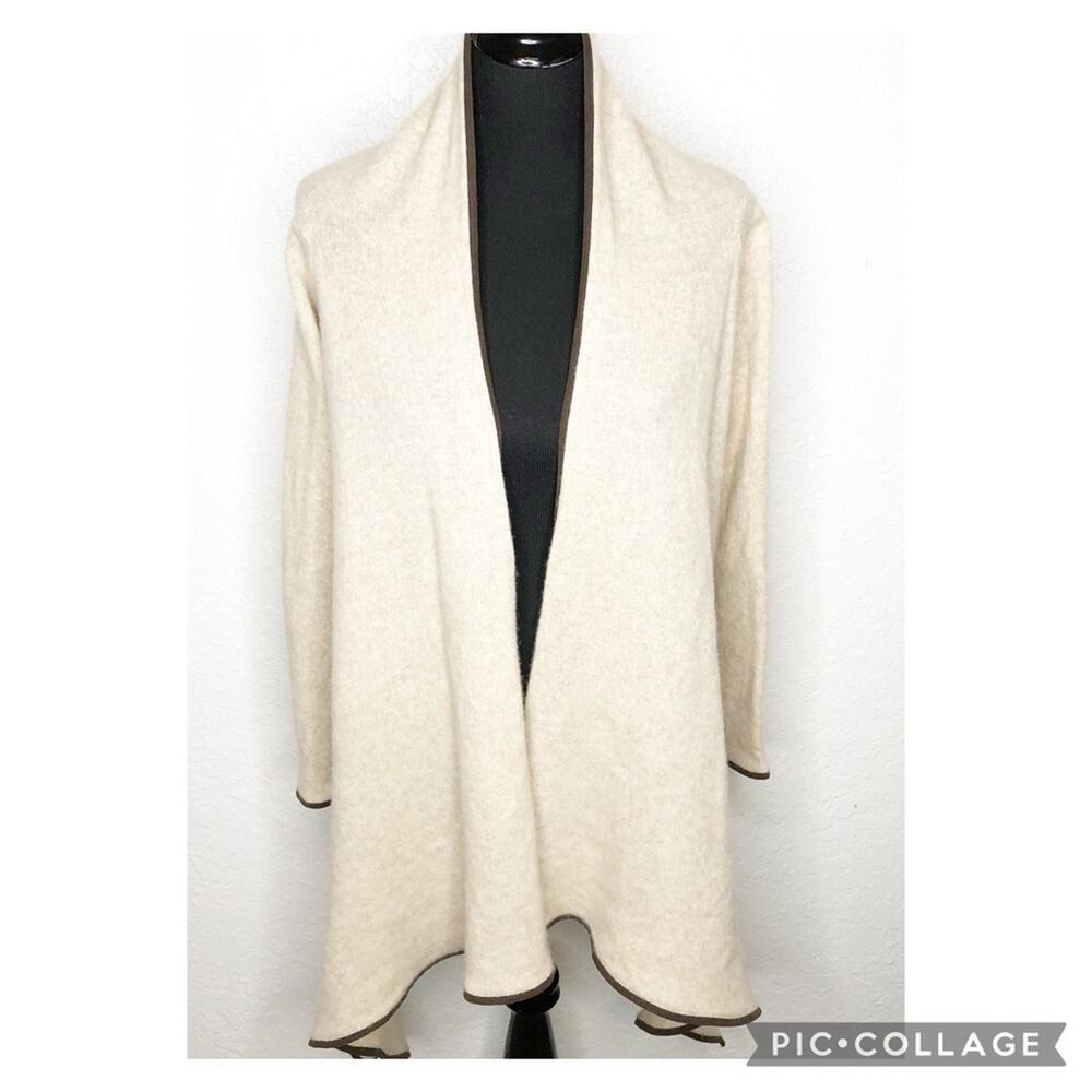 Michele Negri cream tan cashmere open front cardigan
